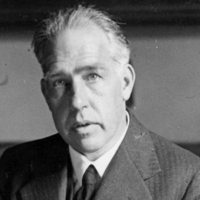 Niels Bohr